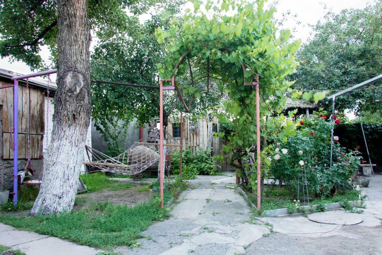 Alashkert Guesthouse ,Ալաշկերտ Հյուրատուն Gyumri Eksteriør bilde